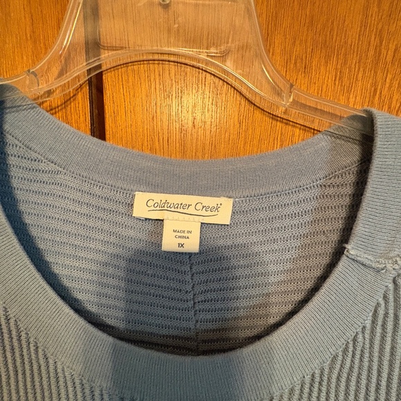 Shirt - Picture 1 of 2